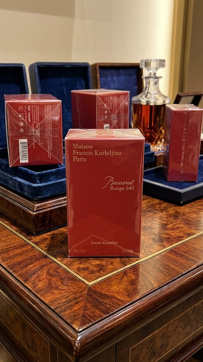 Maison Francis Kurkdjian Paris Baccarat Rouge 540 Extrait de Parfum 70ml[cite: 31]